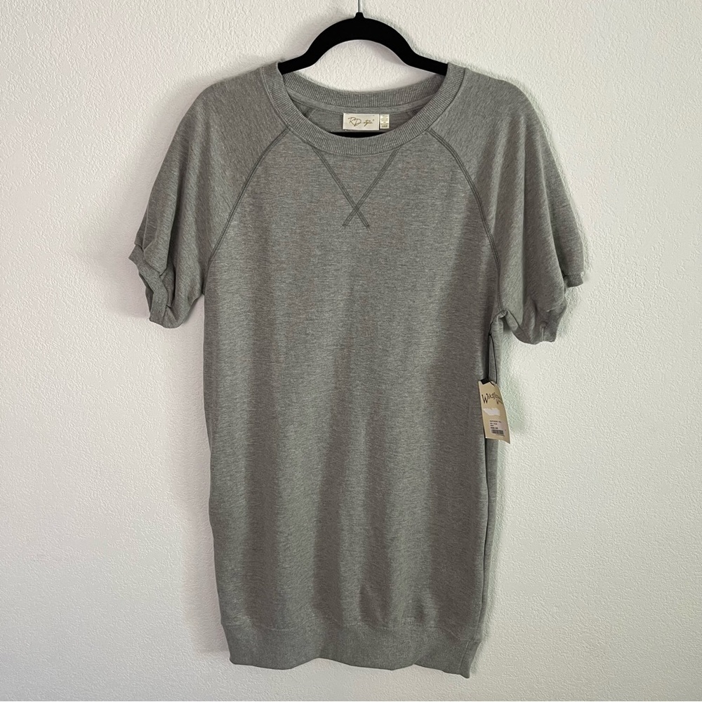 NWT RD Style Knit T-Shirt Dress